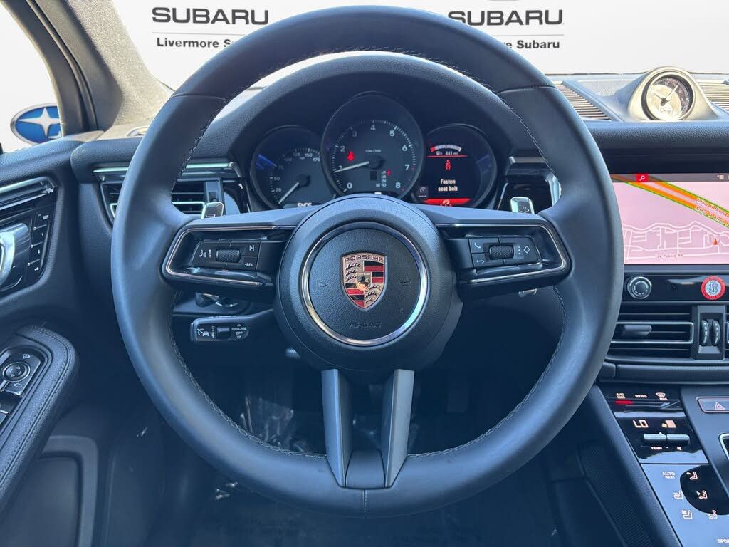2025 PORSCHE Macan - photo 13