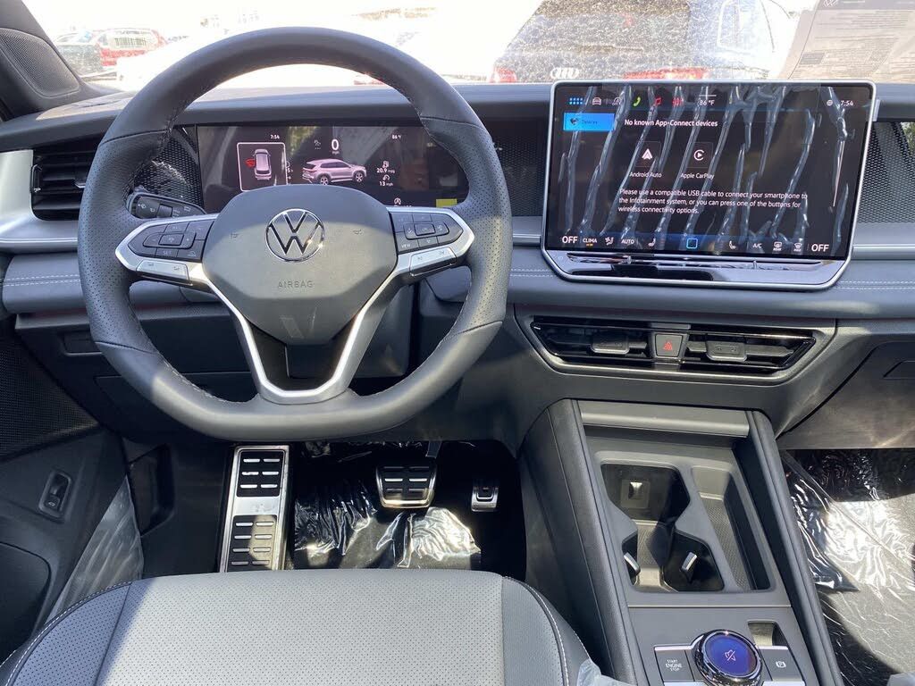 2026 VOLKSWAGEN Tiguan - photo 8