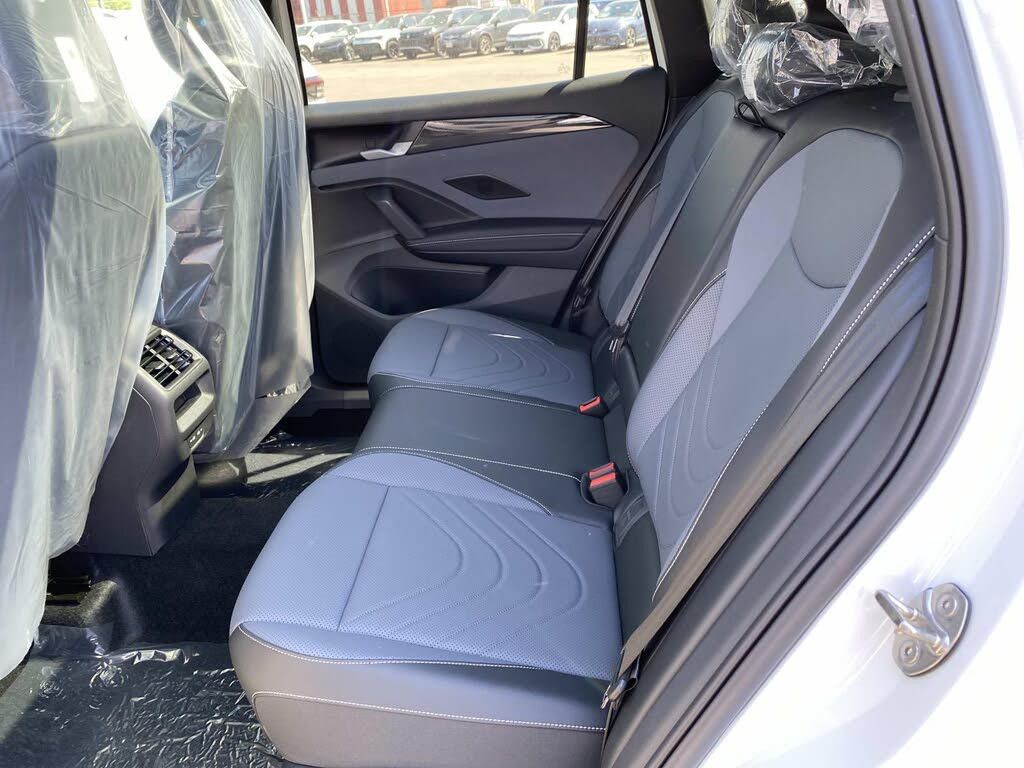 2026 VOLKSWAGEN Tiguan - photo 6