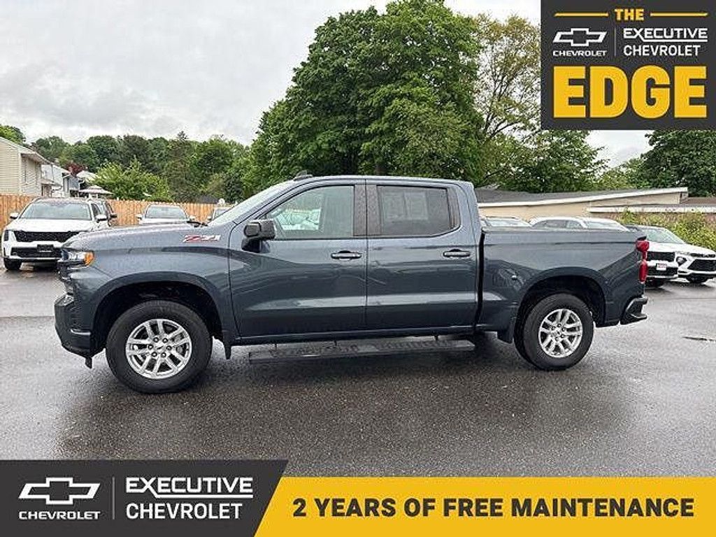 2021 Chevrolet Silverado RST