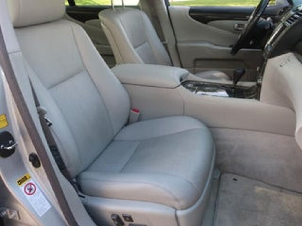 2007 LEXUS LS - photo 25