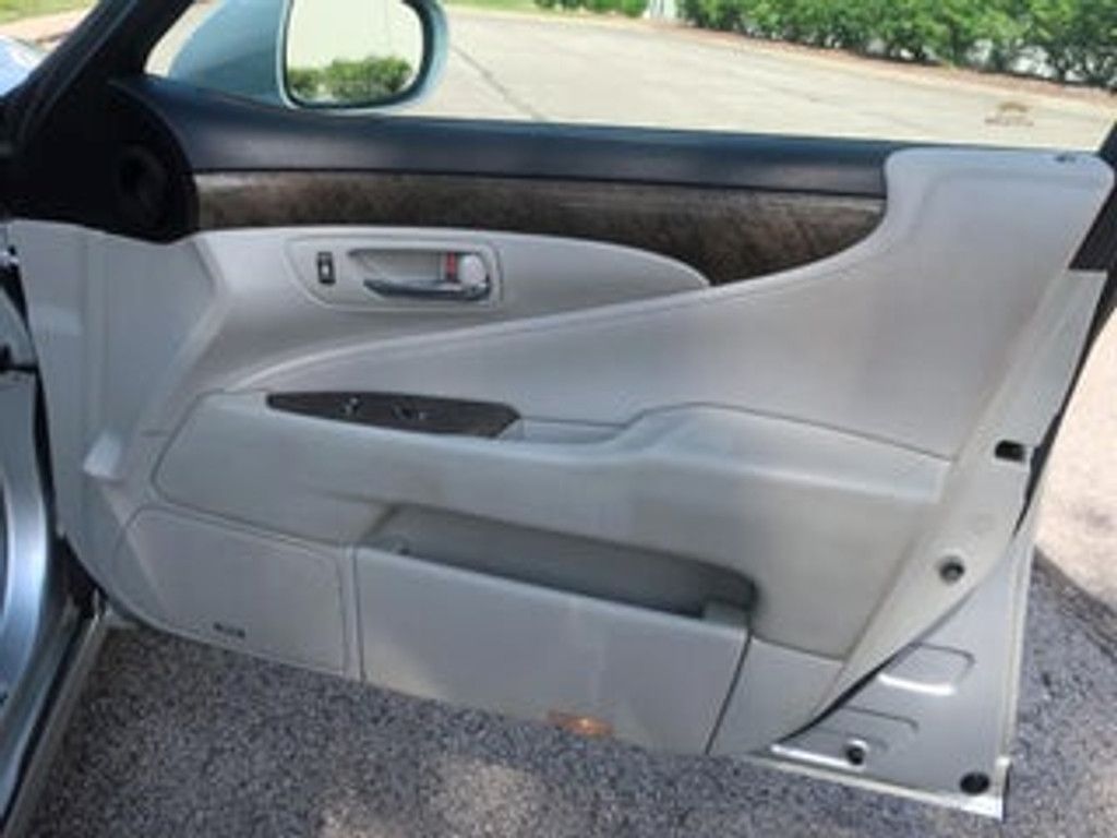 2007 LEXUS LS - photo 27