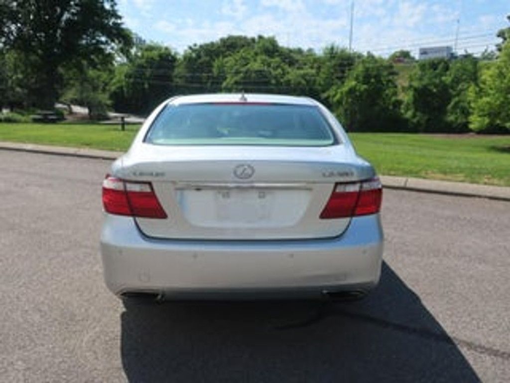 2007 LEXUS LS - photo 4