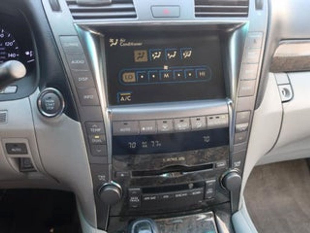 2007 LEXUS LS - photo 39