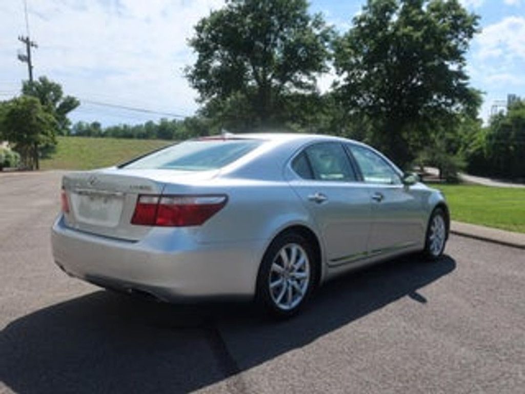 2007 LEXUS LS - photo 5