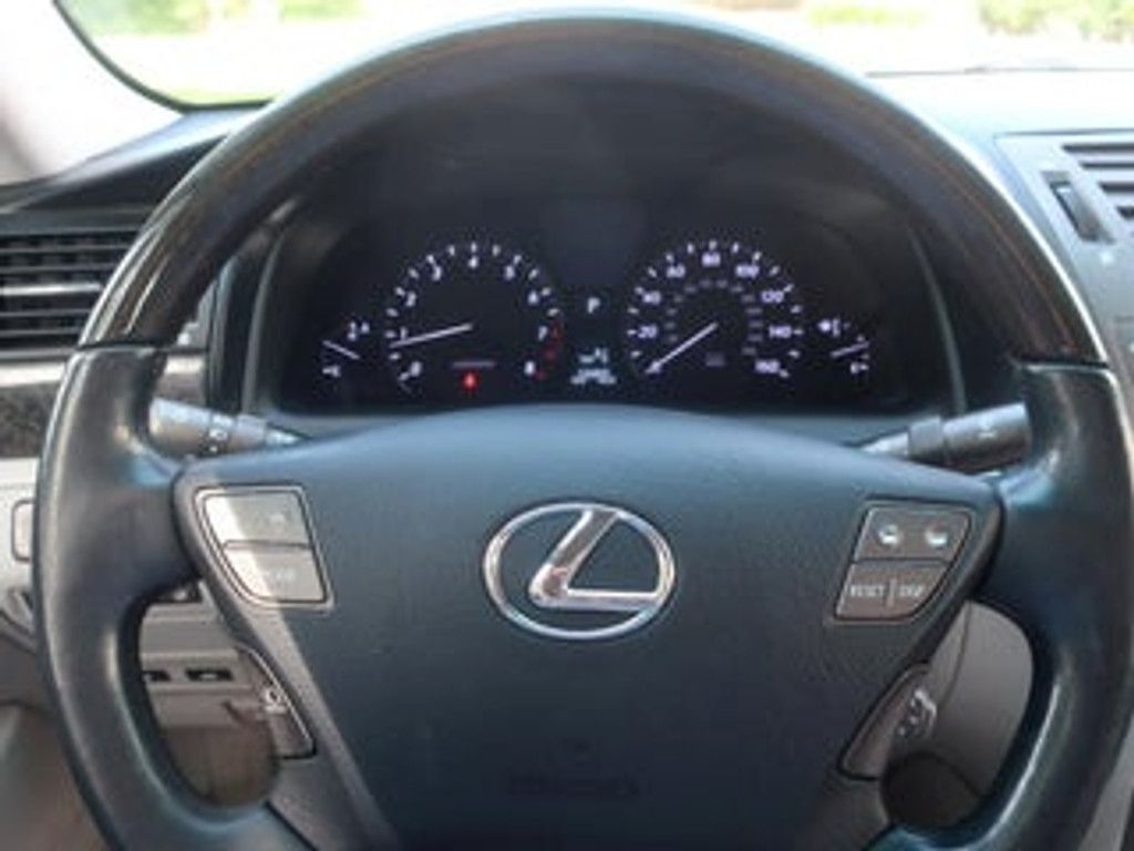 2007 LEXUS LS - photo 44