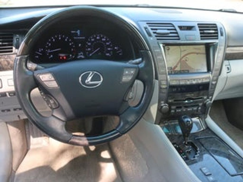 2007 LEXUS LS - photo 10