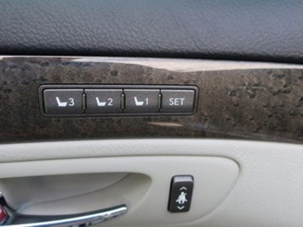 2007 LEXUS LS - photo 14