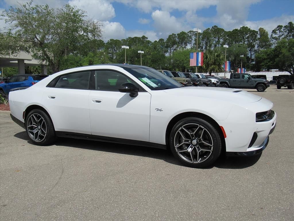 2026 DODGE Charger - photo 2