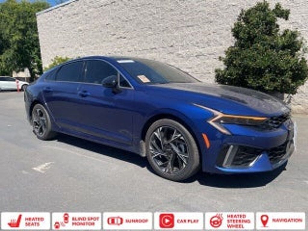2025 Kia K5 GT Line