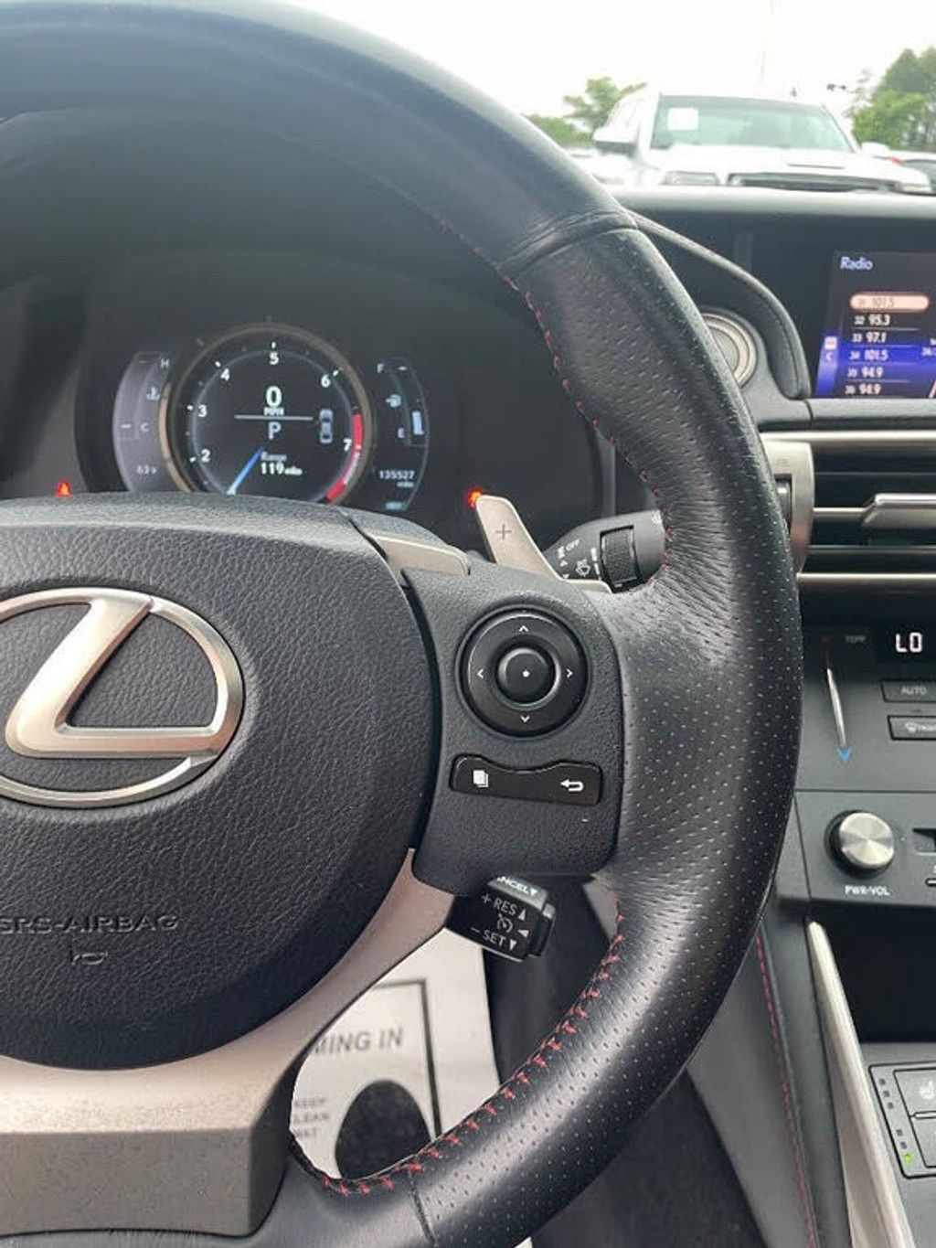 2015 LEXUS IS - photo 21