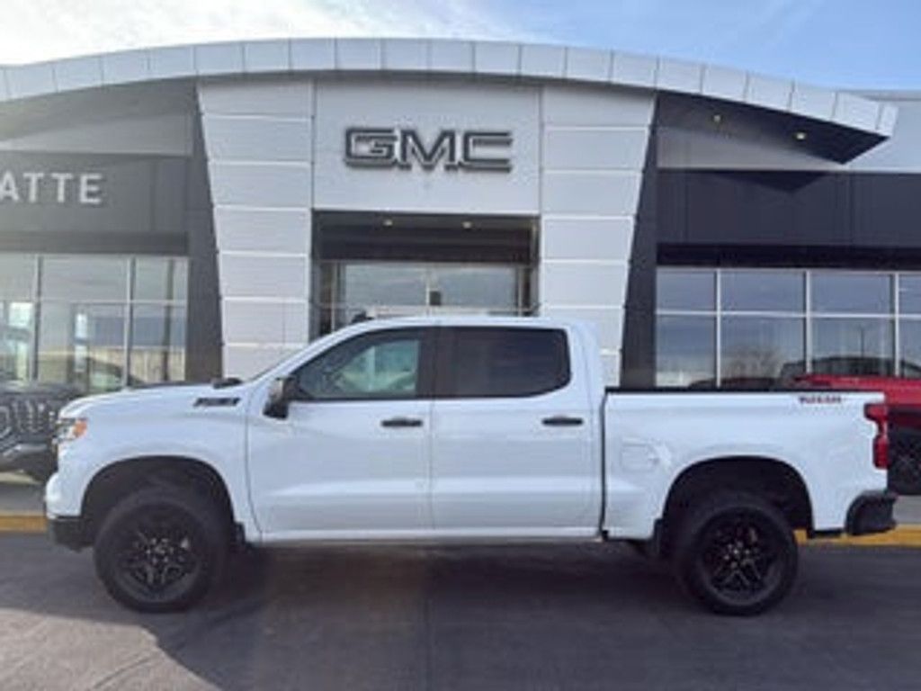 2024 Chevrolet Silverado LTZ