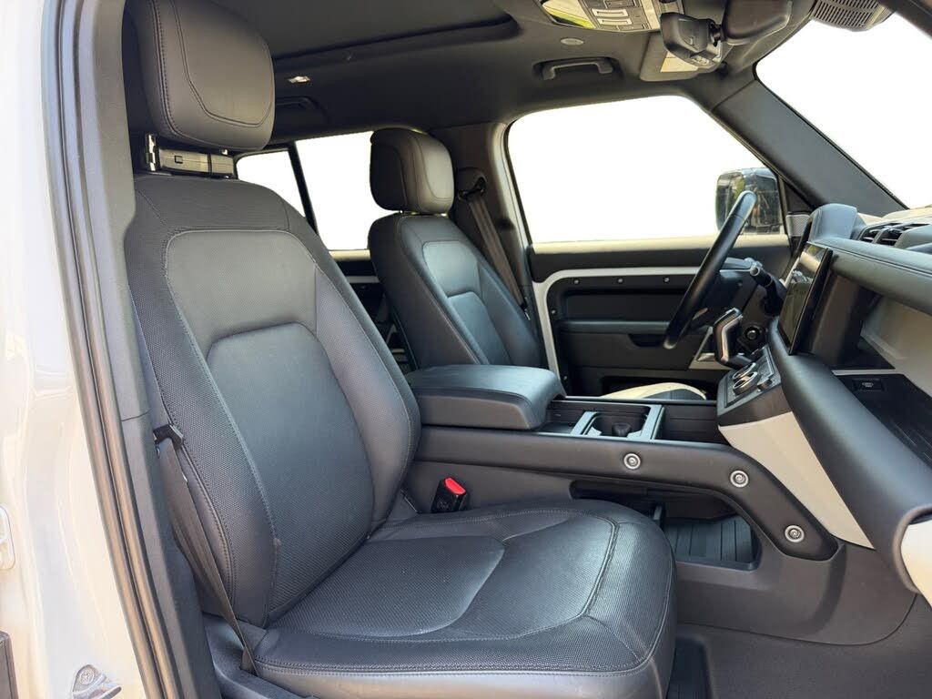 2023 LAND ROVER Defender - photo 22