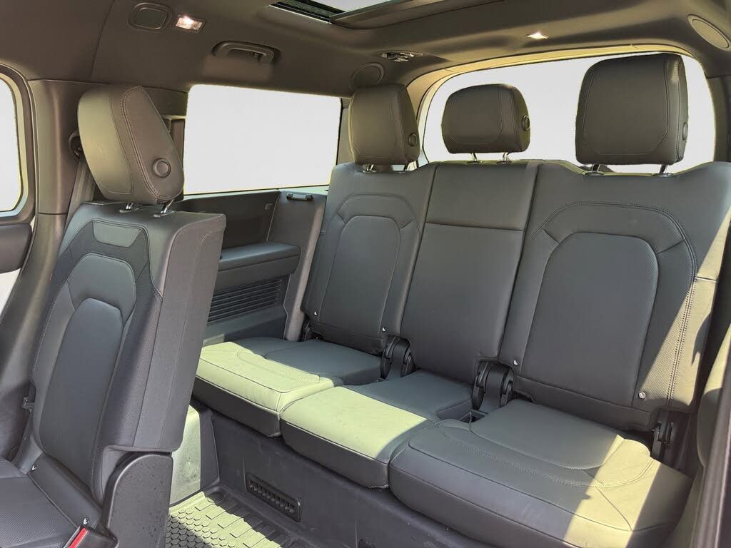 2023 LAND ROVER Defender - photo 26