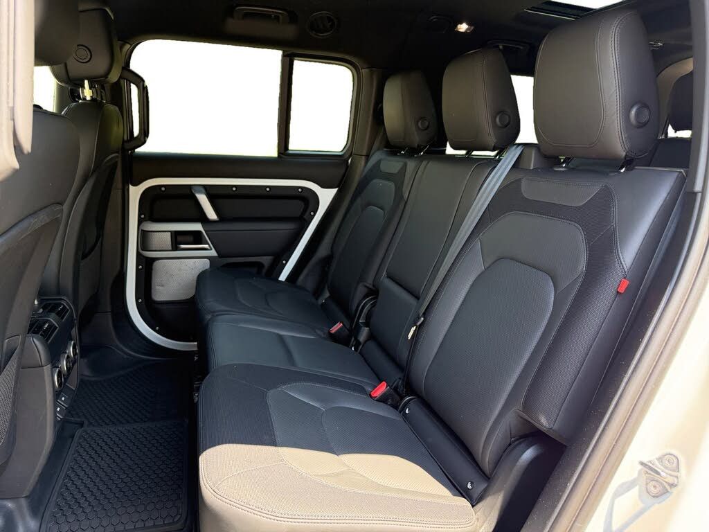2023 LAND ROVER Defender - photo 16