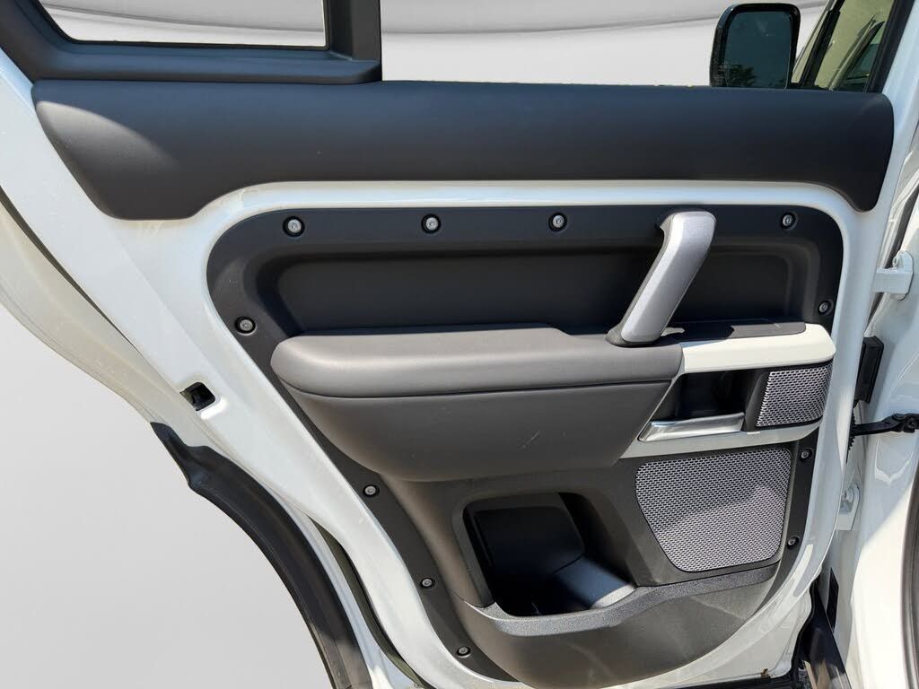 2023 LAND ROVER Defender - photo 17