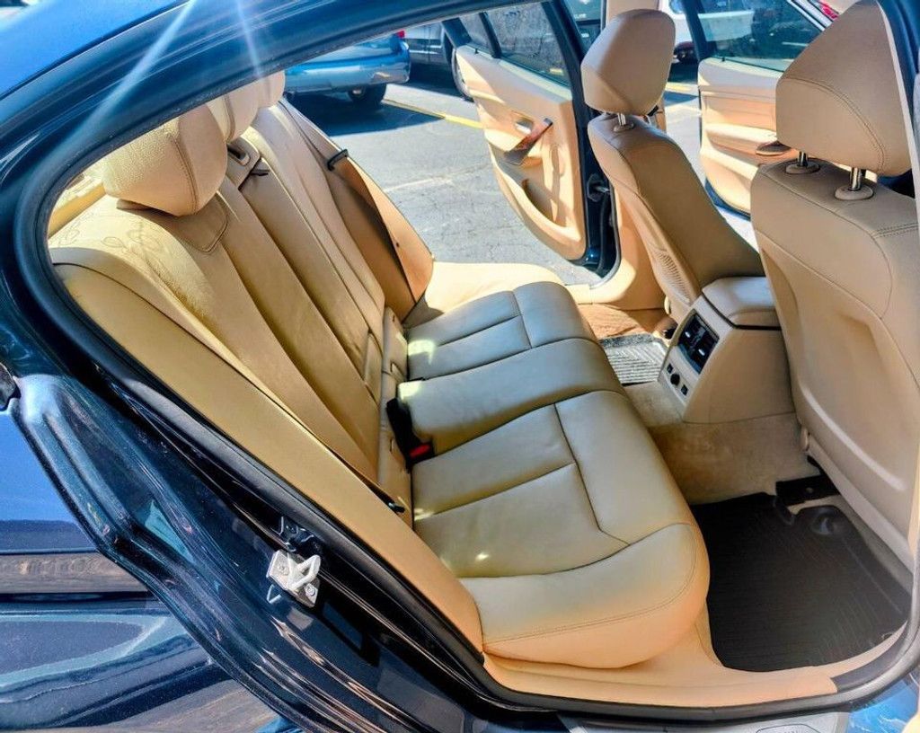 2013 BMW 328i - photo 11