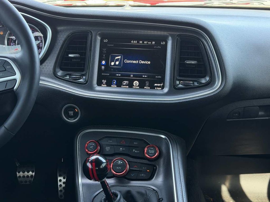 2015 Dodge Challenger - photo 29