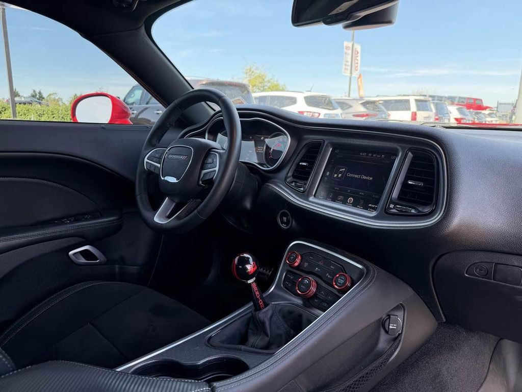 2015 Dodge Challenger - photo 26