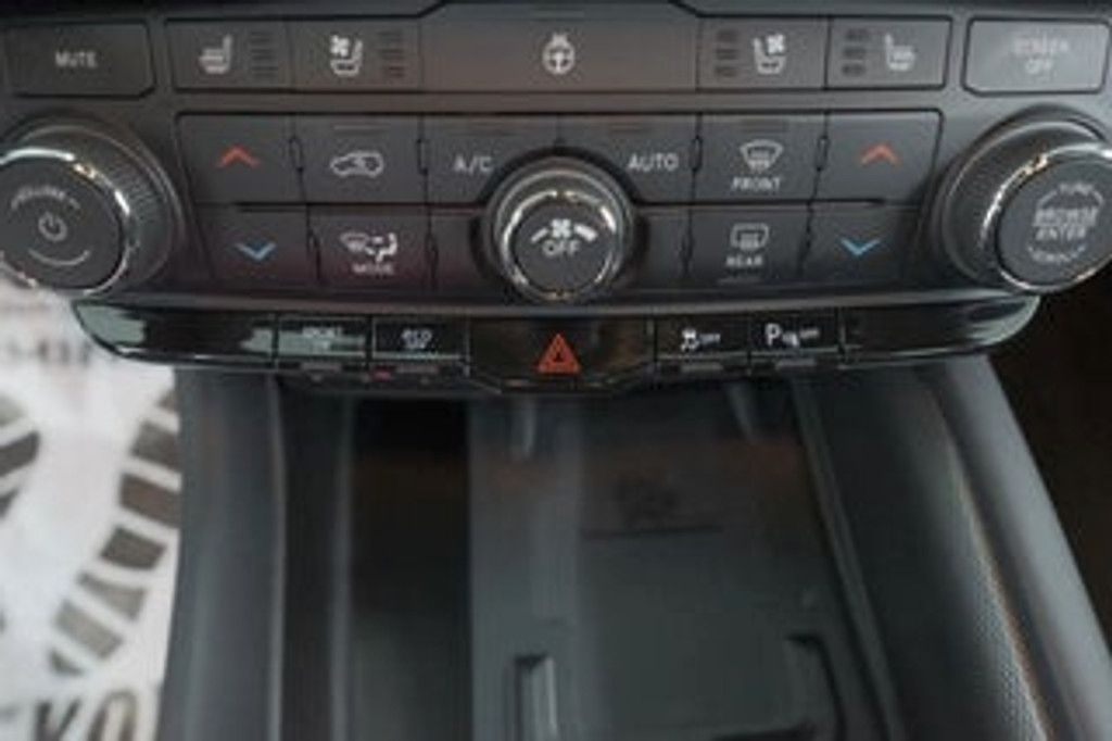 2021 DODGE Durango - photo 19