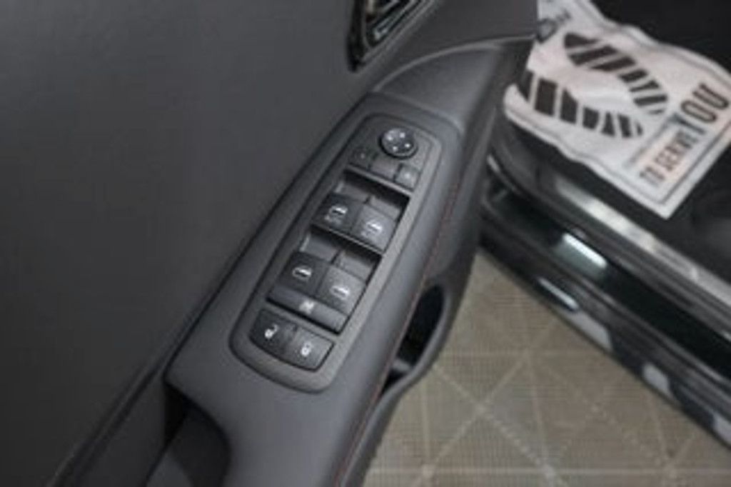 2021 DODGE Durango - photo 8