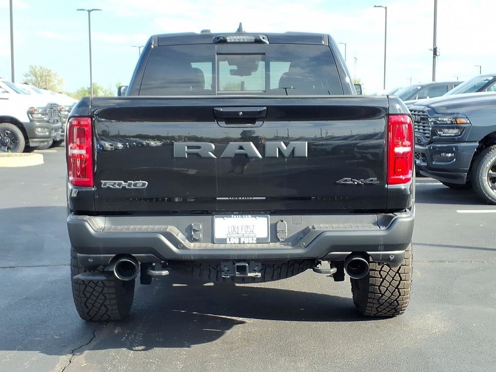 2026 RAM 1500 - photo 22