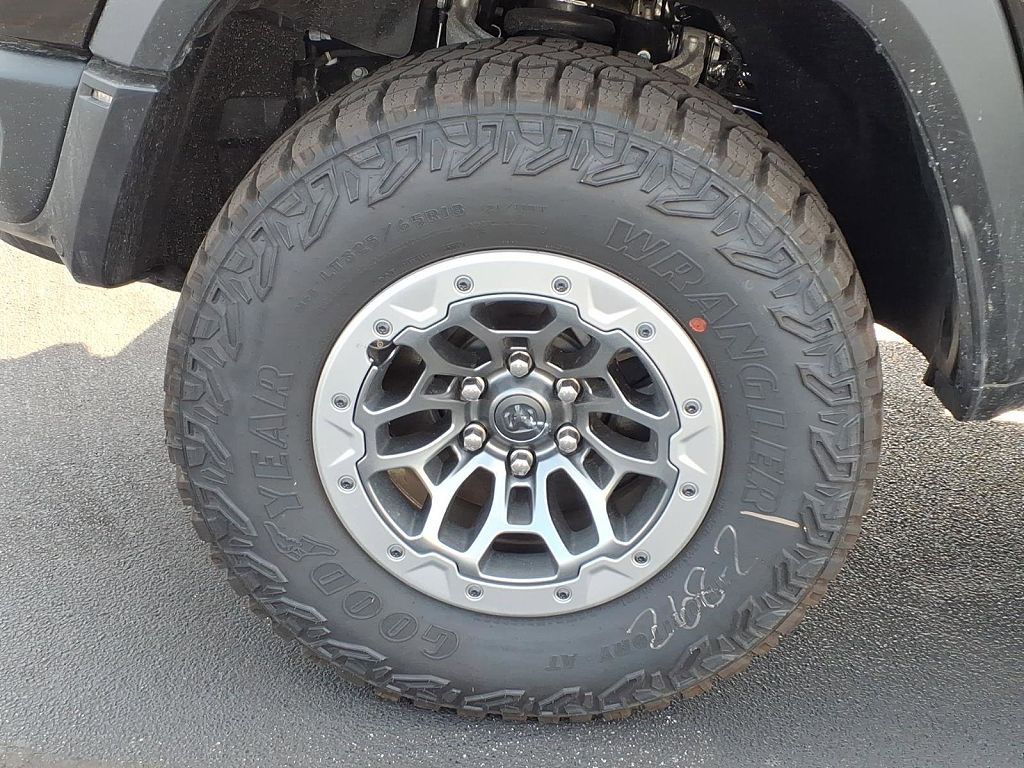 2026 RAM 1500 - photo 23