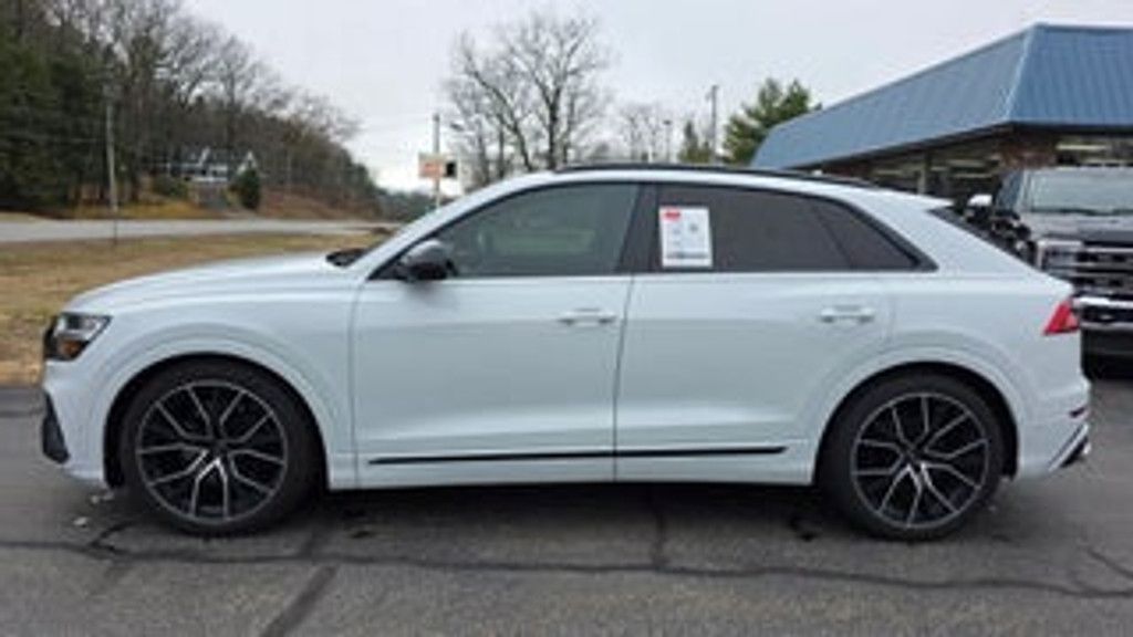 2021 AUDI SQ8 - photo 2