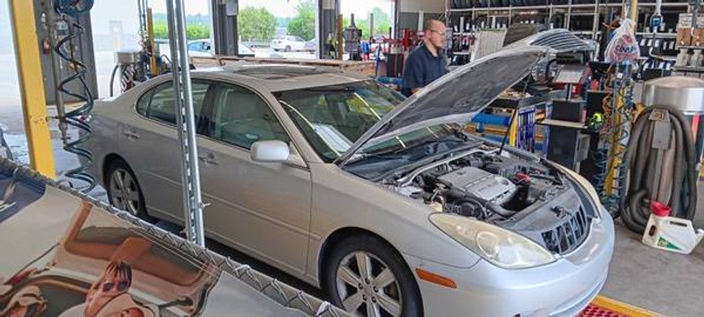 2006 LEXUS ES - photo 17