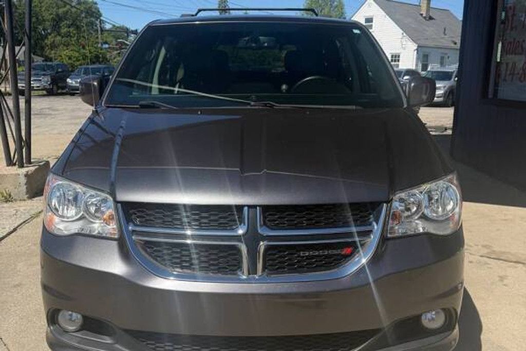 2017 DODGE Grand Caravan - photo 2