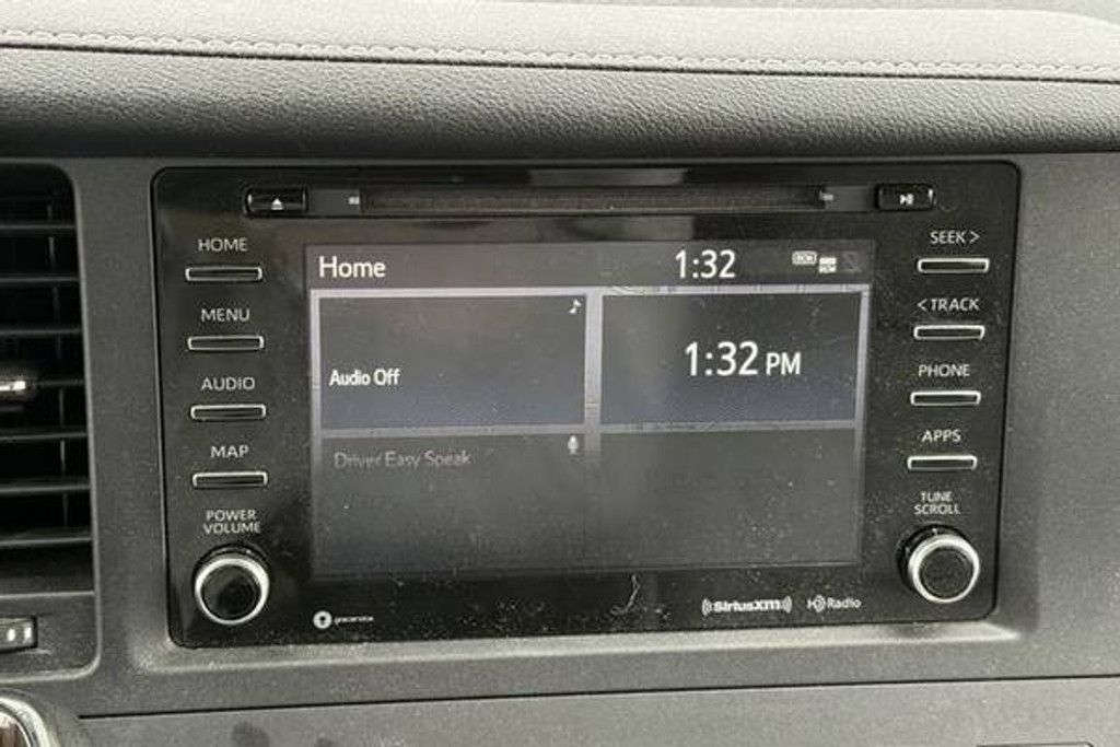 2020 TOYOTA Sienna - photo 13
