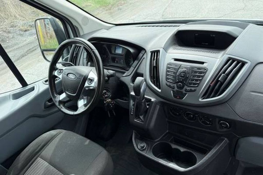 2017 FORD Transit cargo - photo 24