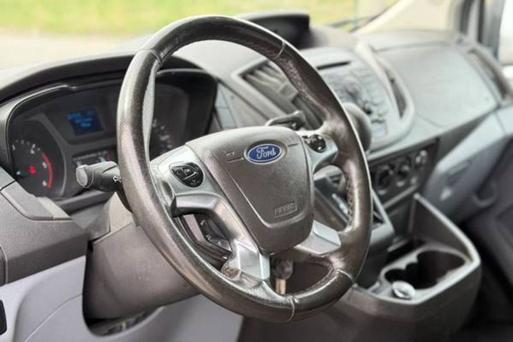 2017 FORD Transit cargo - photo 12