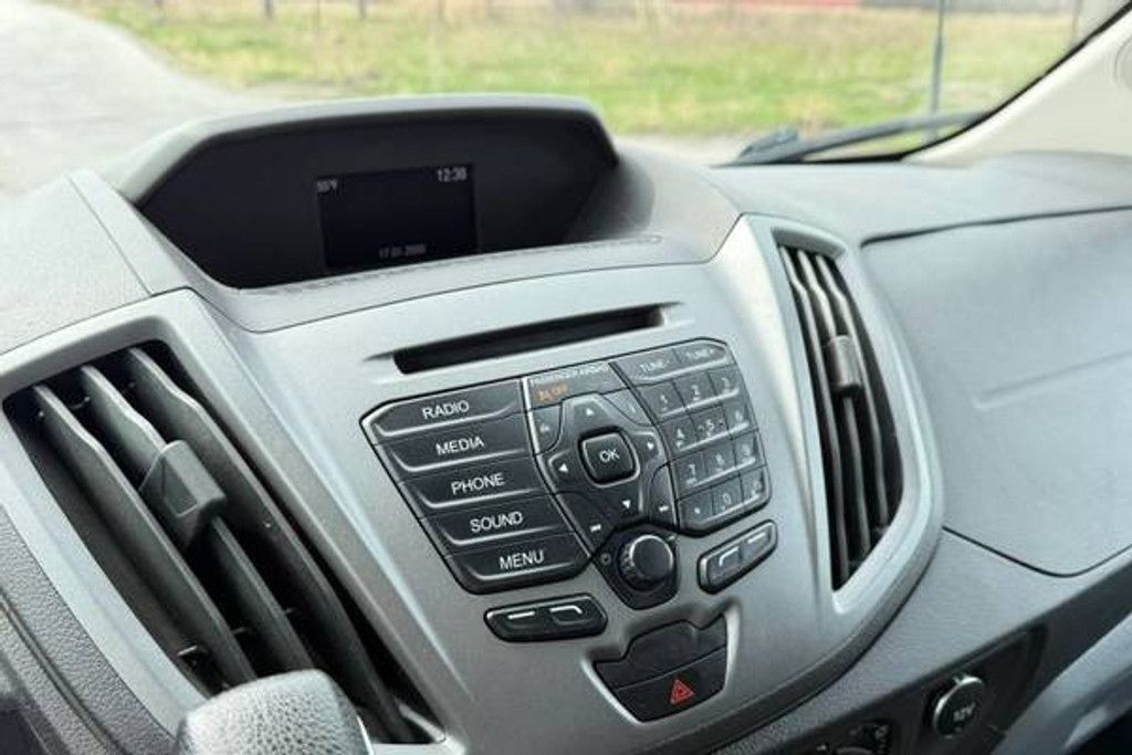 2017 FORD Transit cargo - photo 18