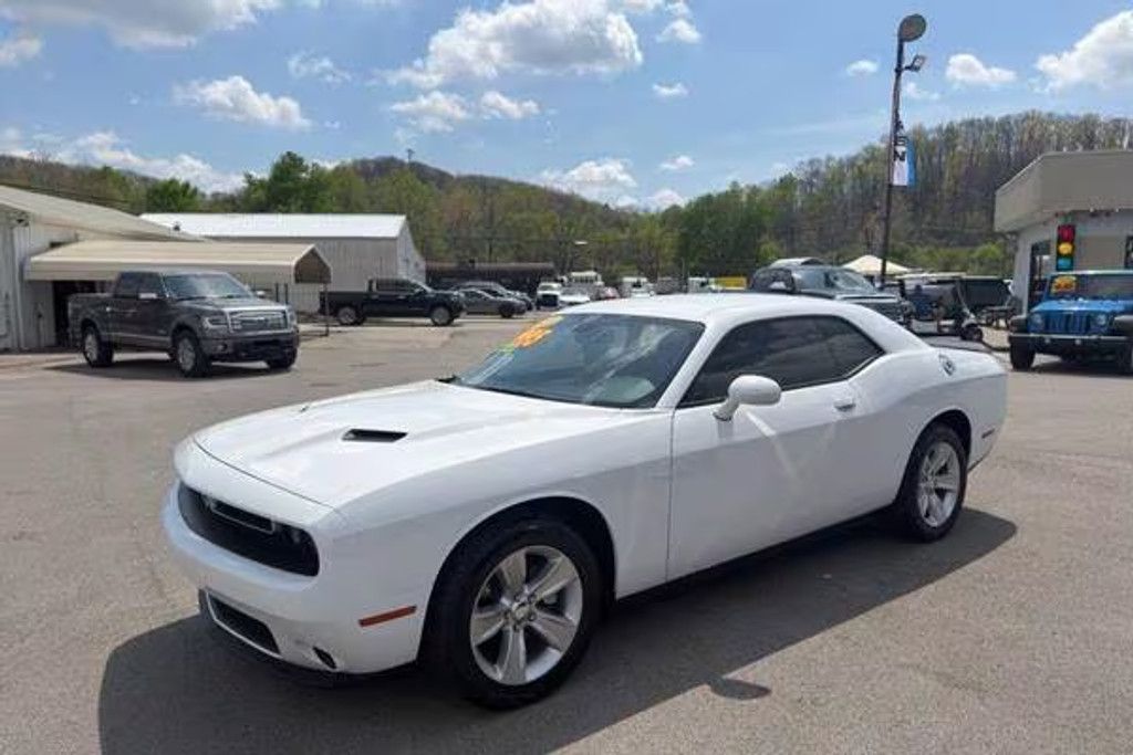 2023 Dodge Challenger SXT