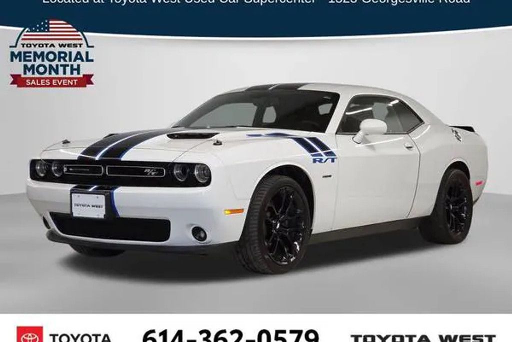 2017 DODGE Challenger - main photo