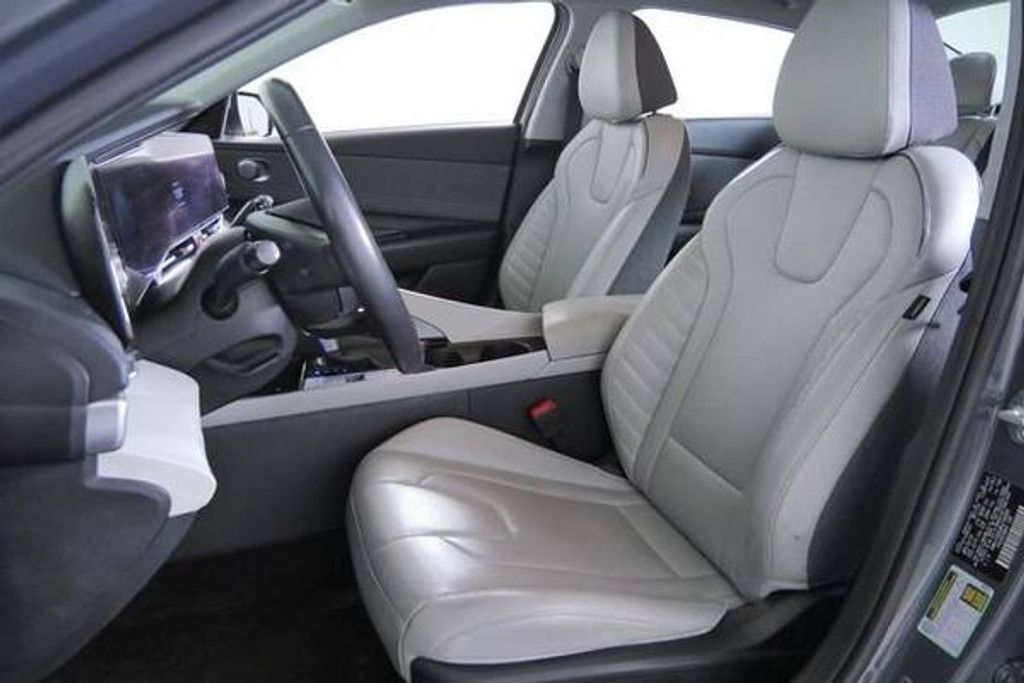 2024 HYUNDAI Elantra - photo 21