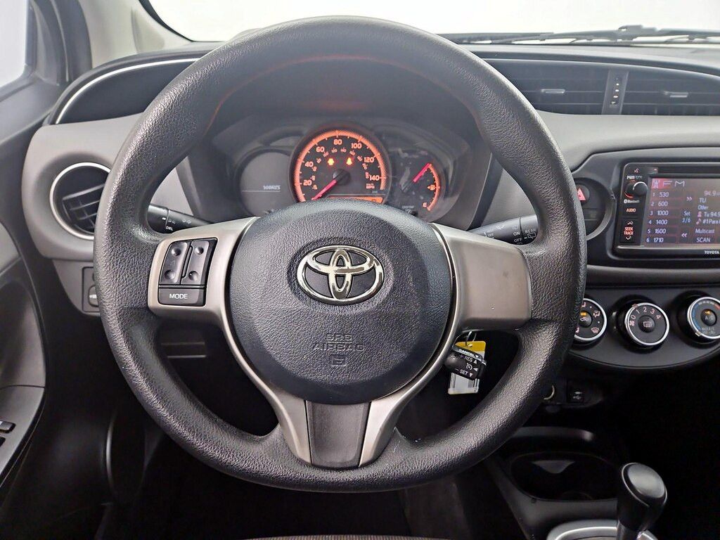 2016 TOYOTA Yaris - photo 10