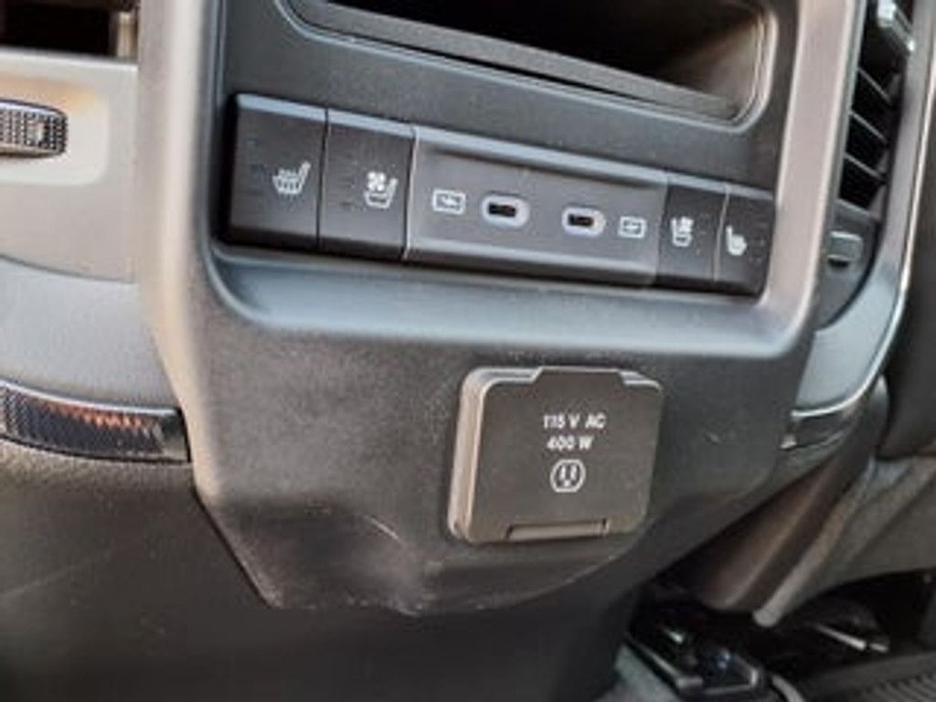 2026 RAM 1500 - photo 26