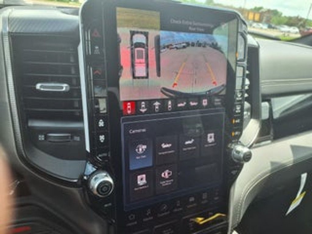 2026 RAM 1500 - photo 7