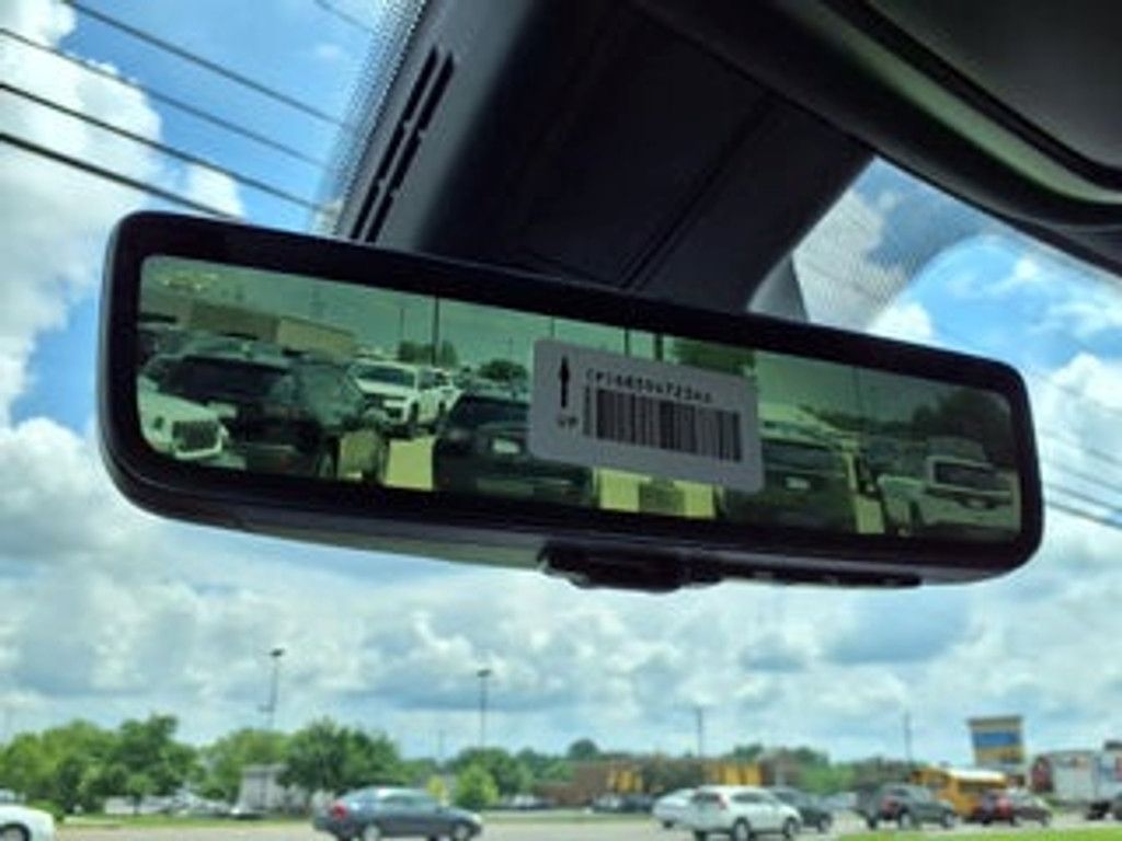 2026 RAM 1500 - photo 15