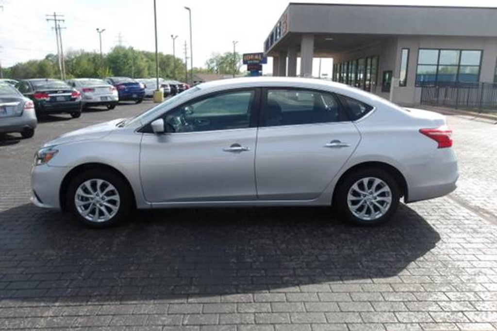 2018 NISSAN Sentra - photo 4