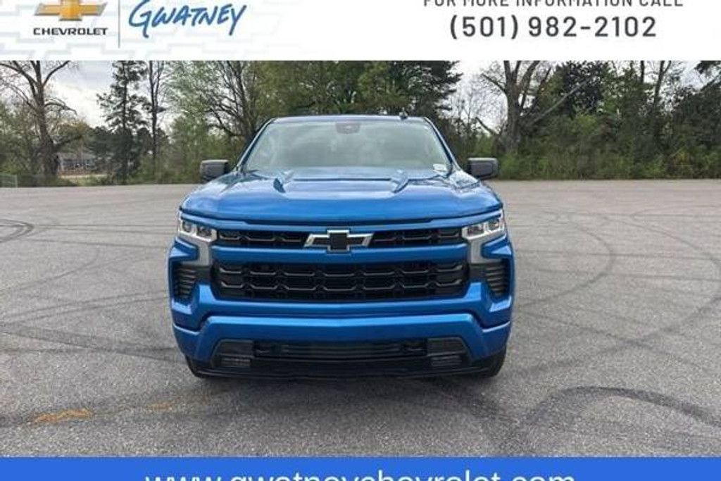2023 CHEVROLET Silverado - photo 2