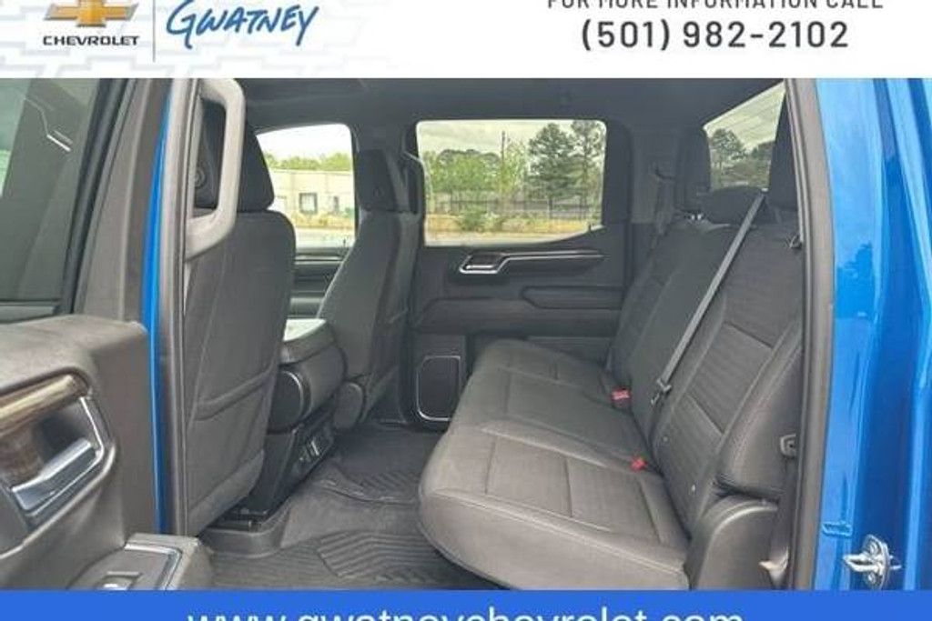 2023 CHEVROLET Silverado - photo 24