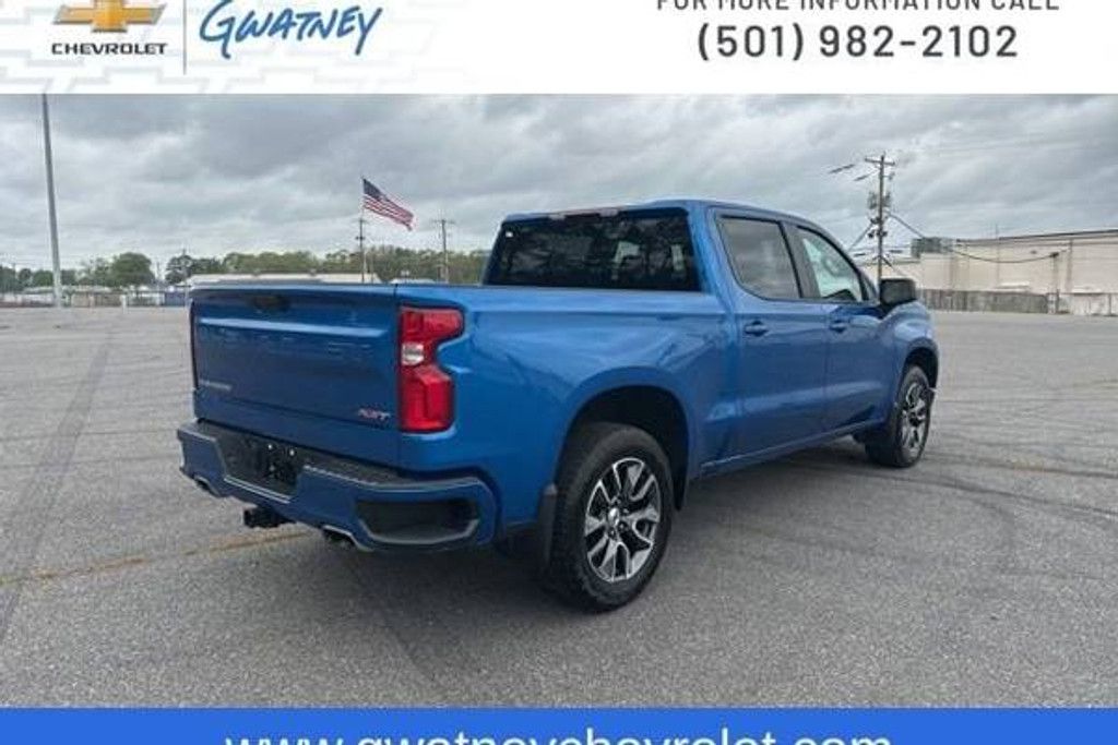 2023 CHEVROLET Silverado - photo 5