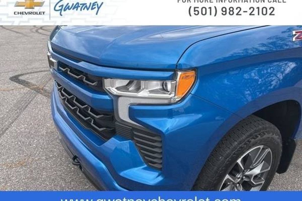 2023 CHEVROLET Silverado - photo 15