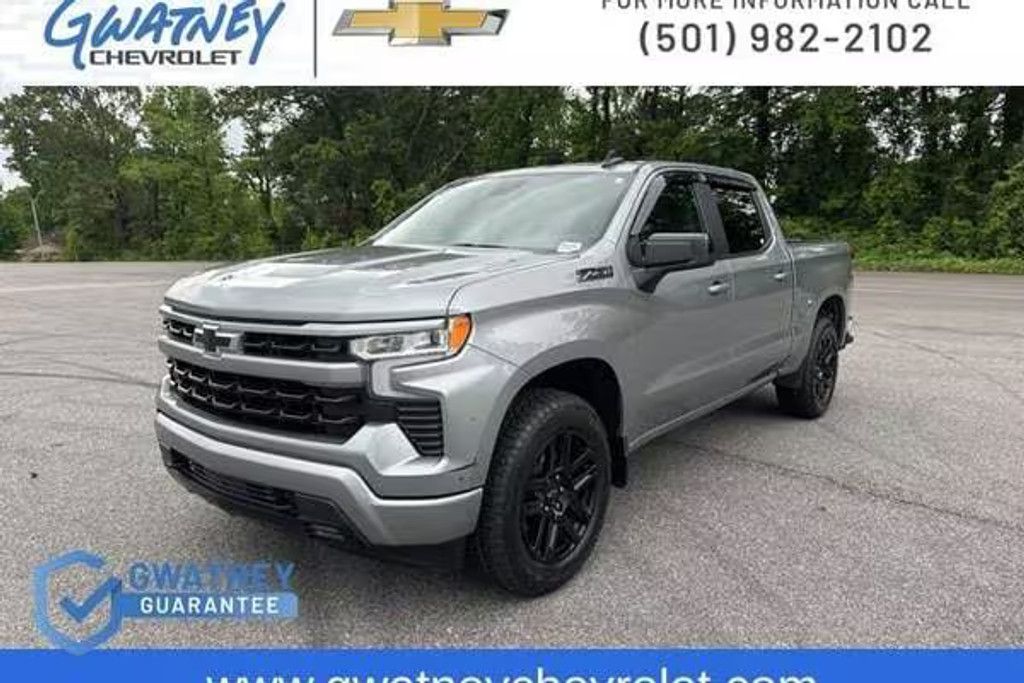 2024 CHEVROLET Silverado - main photo