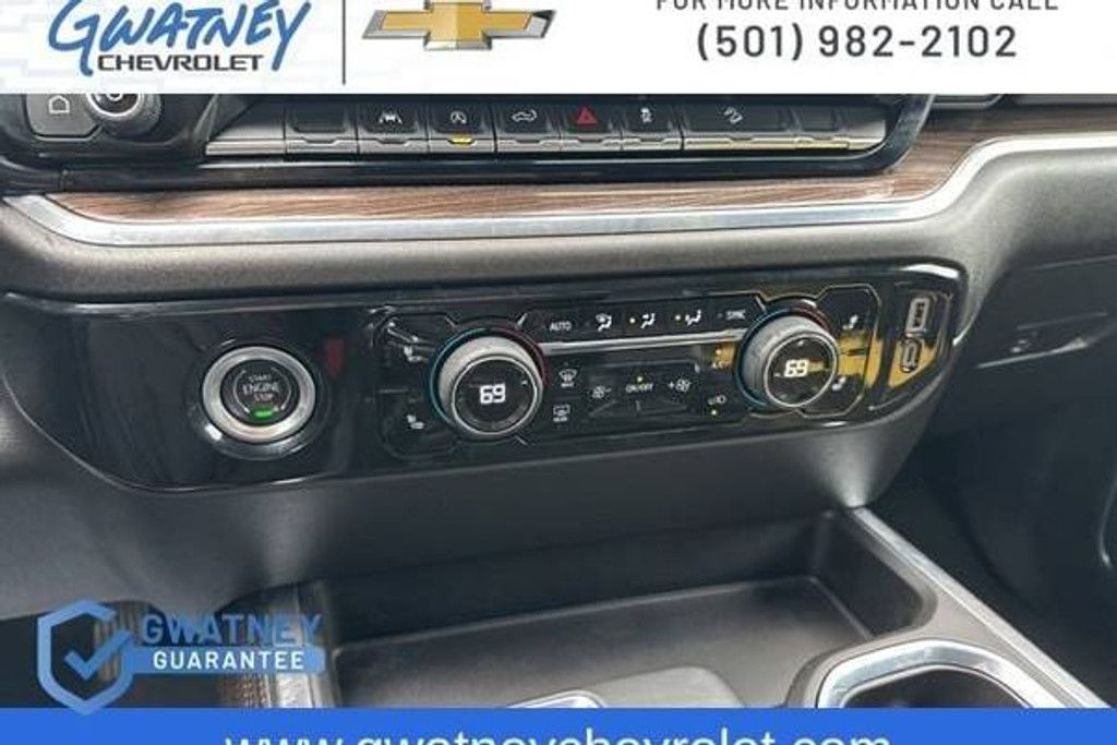 2024 CHEVROLET Silverado - photo 17