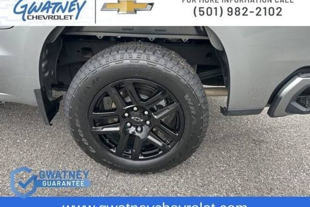 2024 CHEVROLET Silverado - photo 10