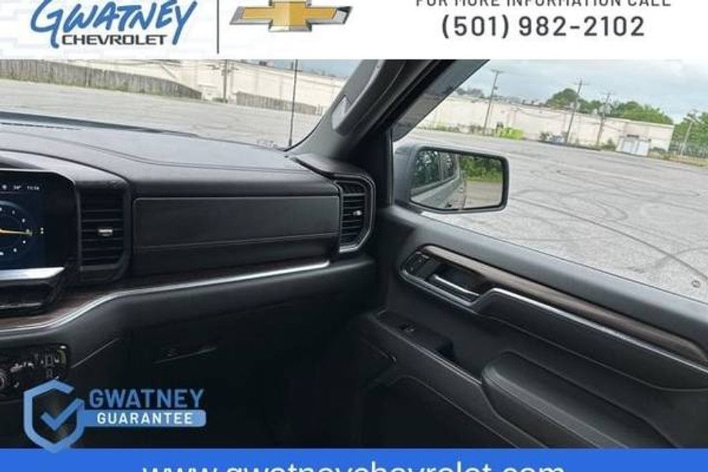 2024 CHEVROLET Silverado - photo 27